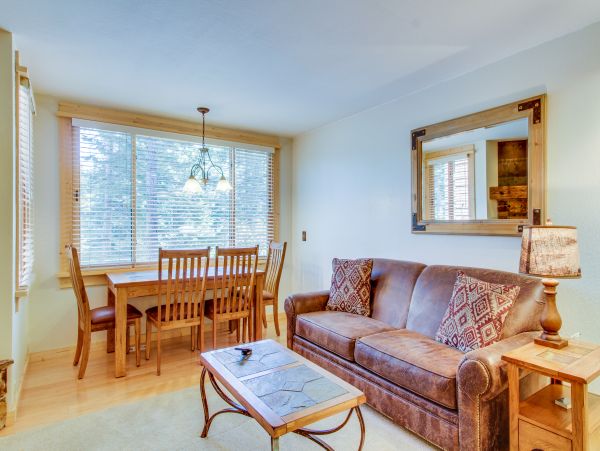 Lake Tahoe North Shore Home 978927