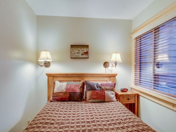 Lake Tahoe North Shore Home 978927