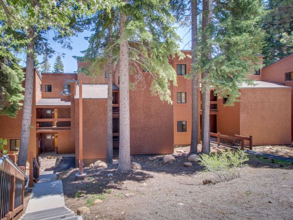 Lake Tahoe North Shore Home 978927