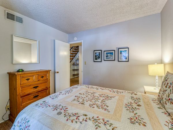 Lake Tahoe North Shore Home 978928