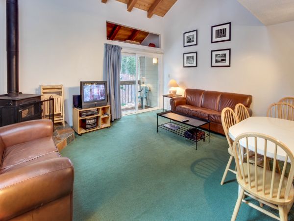 Lake Tahoe North Shore Home 978929