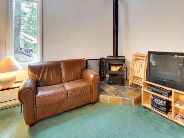 Lake Tahoe North Shore Home 978929