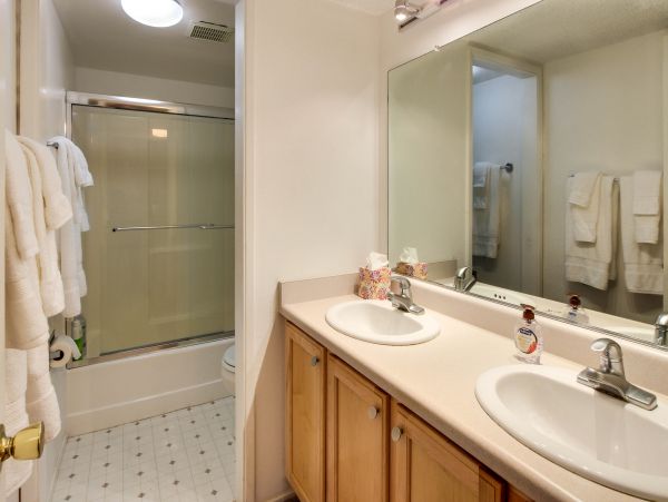 Lake Tahoe North Shore Home 978929
