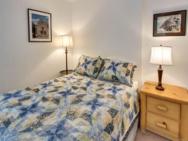Lake Tahoe North Shore Home 978929