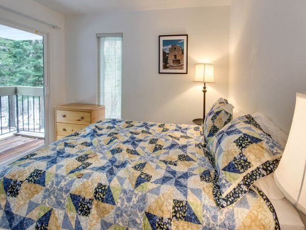 Lake Tahoe North Shore Home 978929
