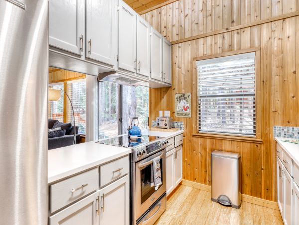 Lake Tahoe North Shore Home 978930