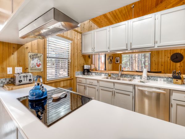 Lake Tahoe North Shore Home 978930