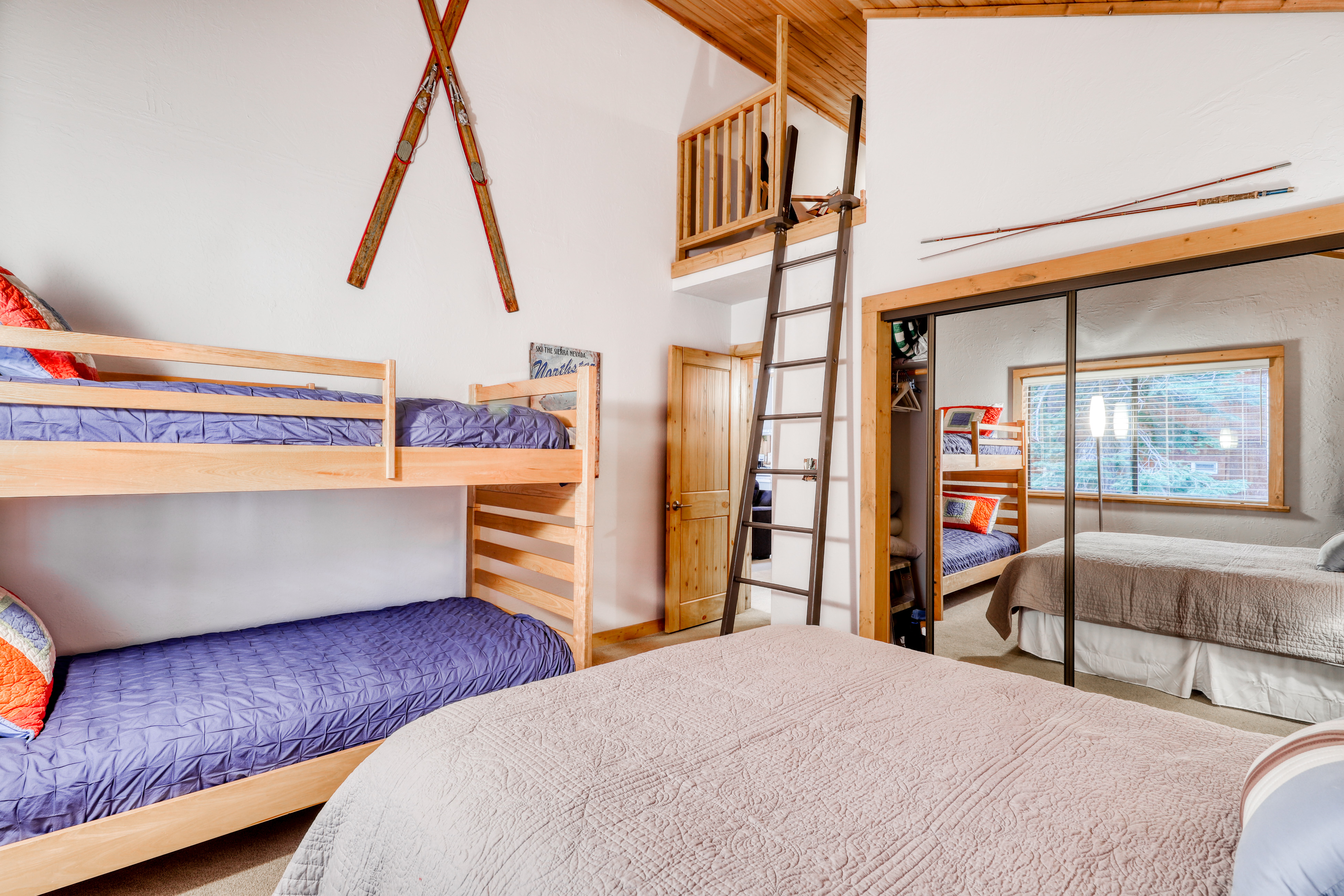 Lake Tahoe North Shore Home 978930