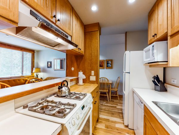 Lake Tahoe North Shore Home 978932