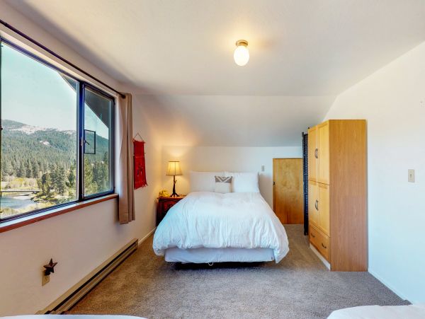 Lake Tahoe North Shore Home 978933