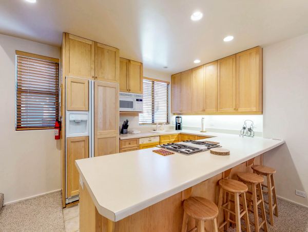 Lake Tahoe North Shore Home 978934