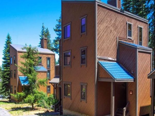 Lake Tahoe North Shore Home 978934