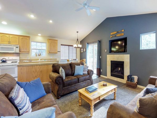 Lake Tahoe North Shore Home 978935
