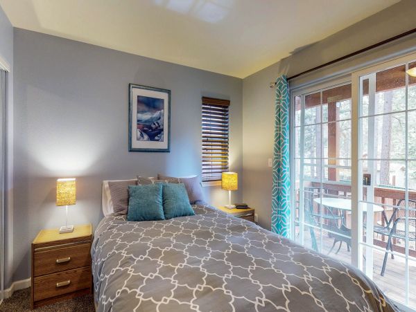 Lake Tahoe North Shore Home 978935