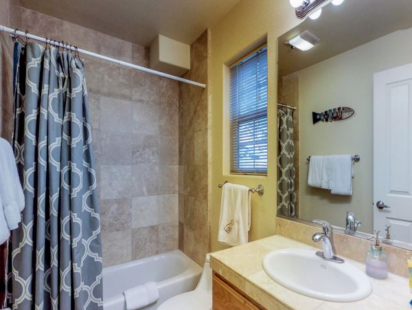 Lake Tahoe North Shore Home 978935