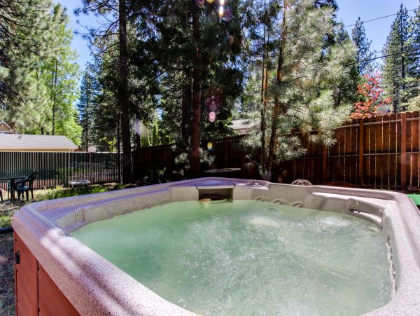 Lake Tahoe North Shore Home 978935