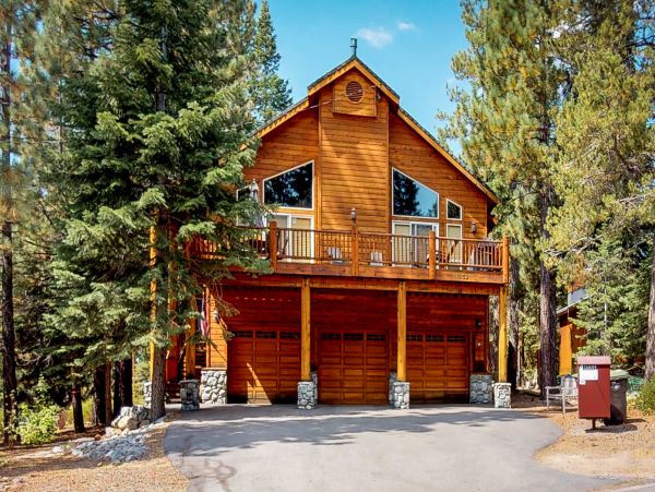 Lake Tahoe North Shore Home 978936
