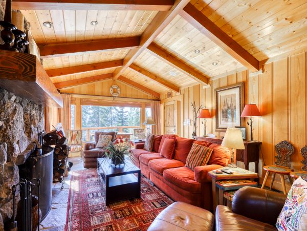 Lake Tahoe North Shore Home 978937