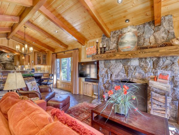 Lake Tahoe North Shore Home 978937