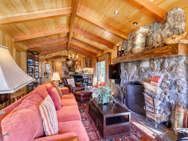 Lake Tahoe North Shore Home 978937