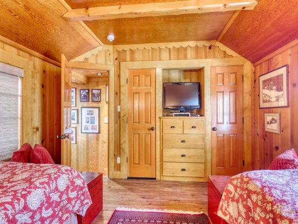 Lake Tahoe North Shore Home 978937