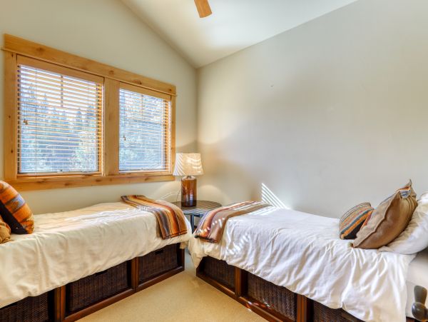 Lake Tahoe North Shore Home 978938