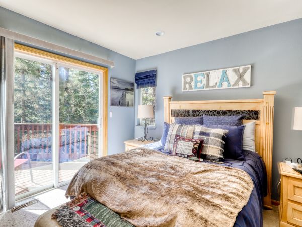 Lake Tahoe North Shore Home 978939