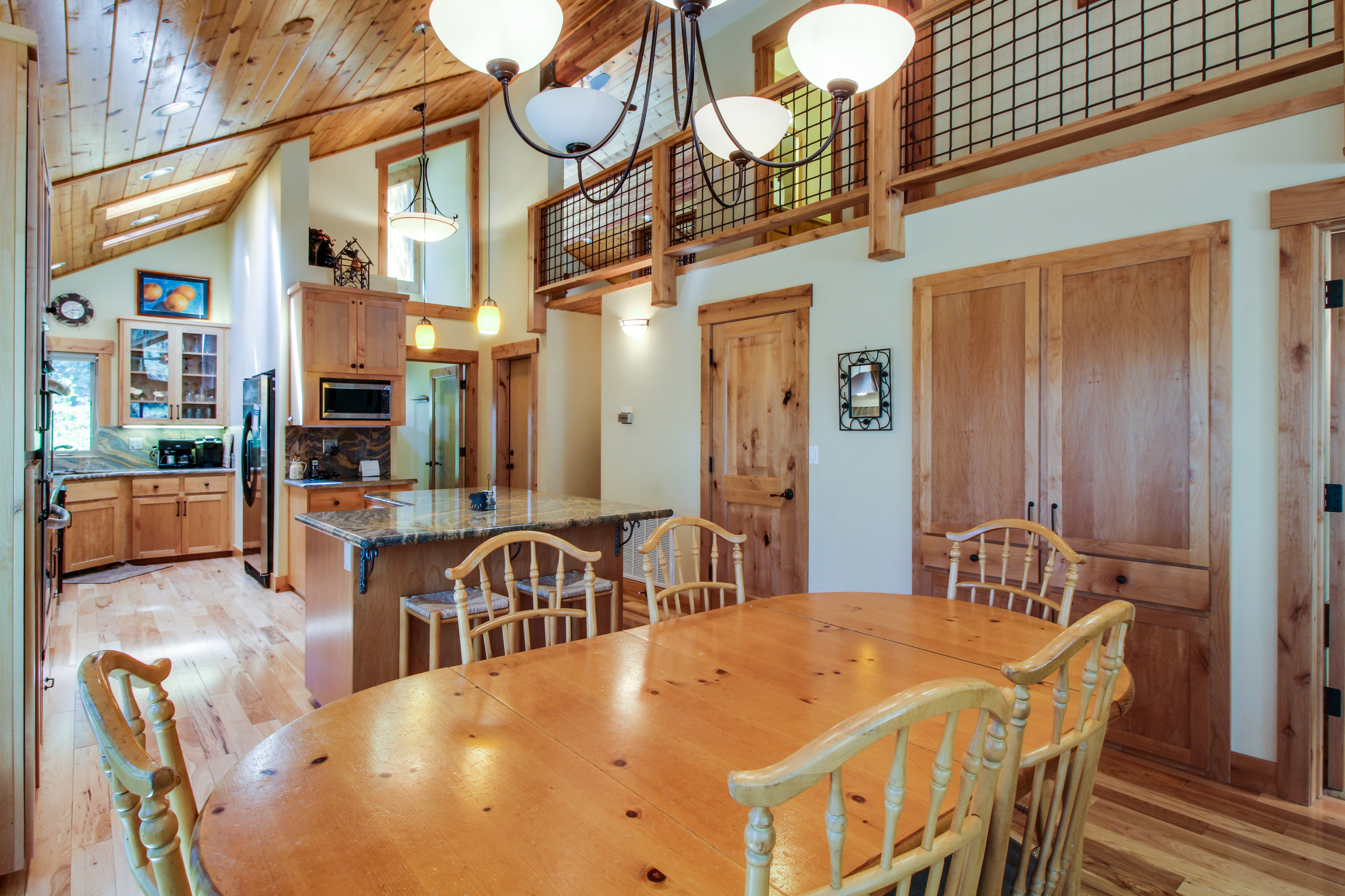 Lake Tahoe North Shore Home 978940