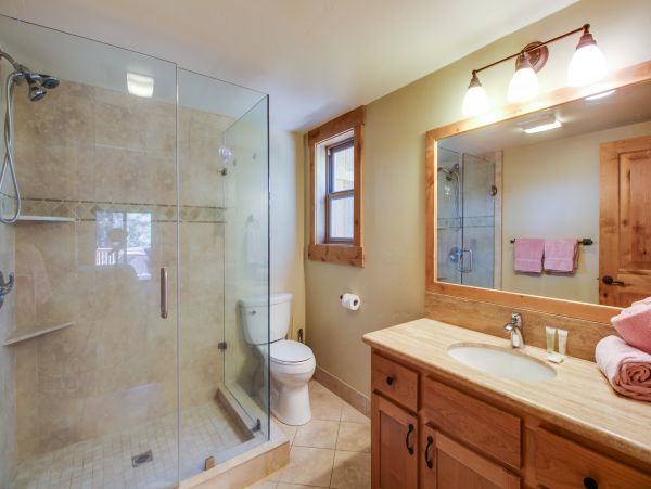 Lake Tahoe North Shore Home 978940
