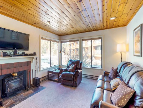 Lake Tahoe North Shore Home 978941
