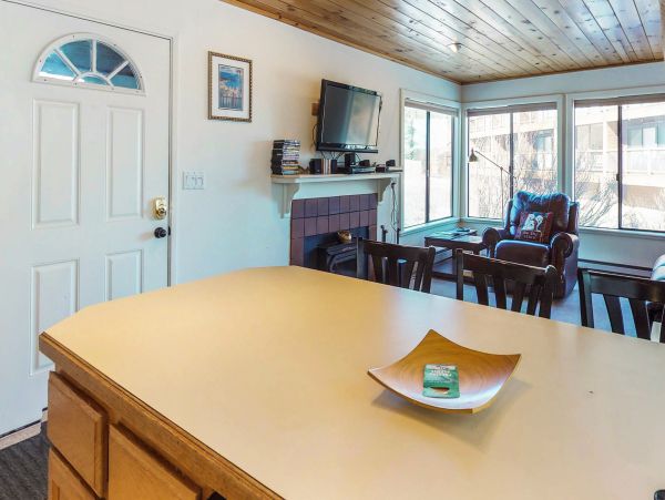 Lake Tahoe North Shore Home 978941