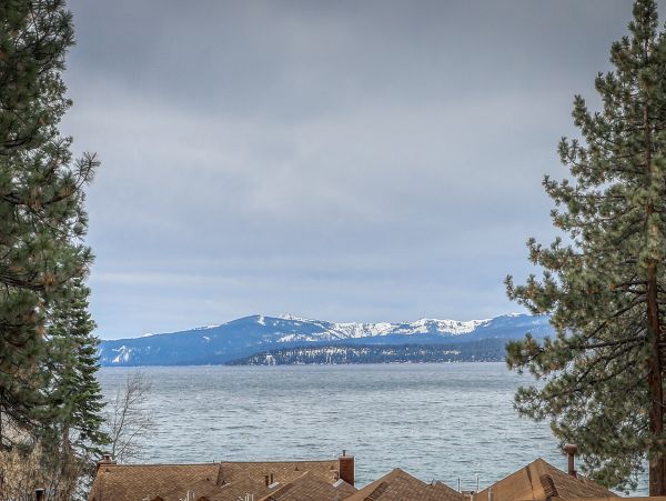Lake Tahoe North Shore Home 978942