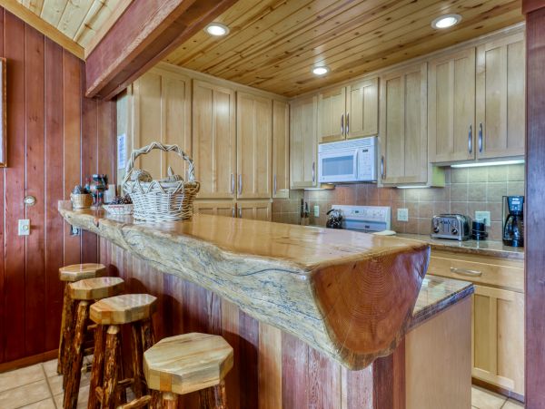 Lake Tahoe North Shore Home 978942