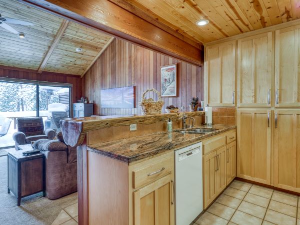 Lake Tahoe North Shore Home 978942