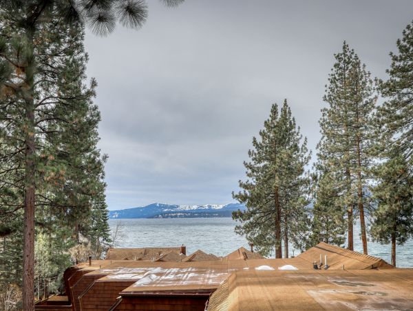 Lake Tahoe North Shore Home 978942
