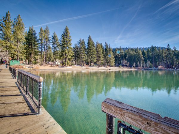Lake Tahoe North Shore Home 978942
