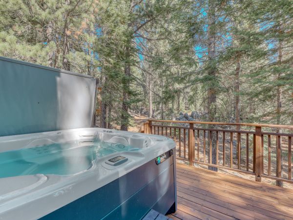 Lake Tahoe North Shore Home 978943