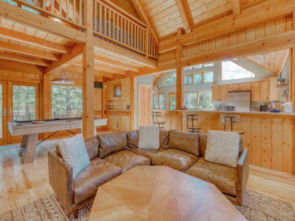 Lake Tahoe North Shore Home 978943