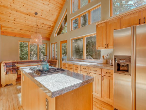 Lake Tahoe North Shore Home 978943