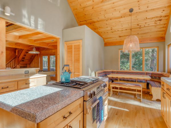 Lake Tahoe North Shore Home 978943