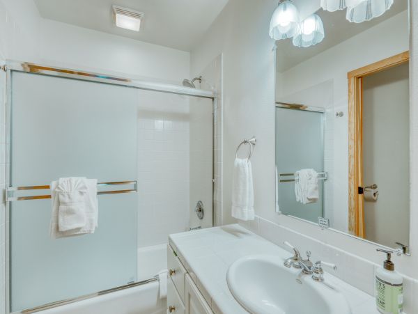 Lake Tahoe North Shore Home 978943