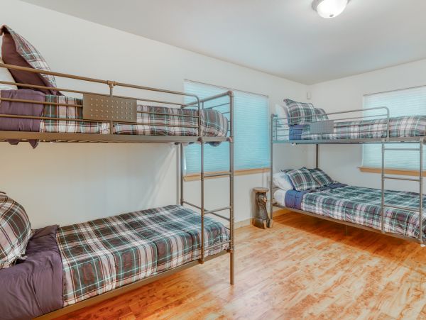 Lake Tahoe North Shore Home 978943