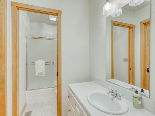 Lake Tahoe North Shore Home 978943