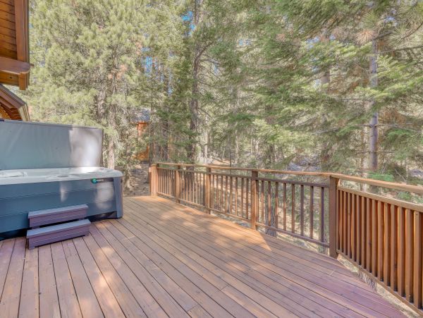 Lake Tahoe North Shore Home 978943