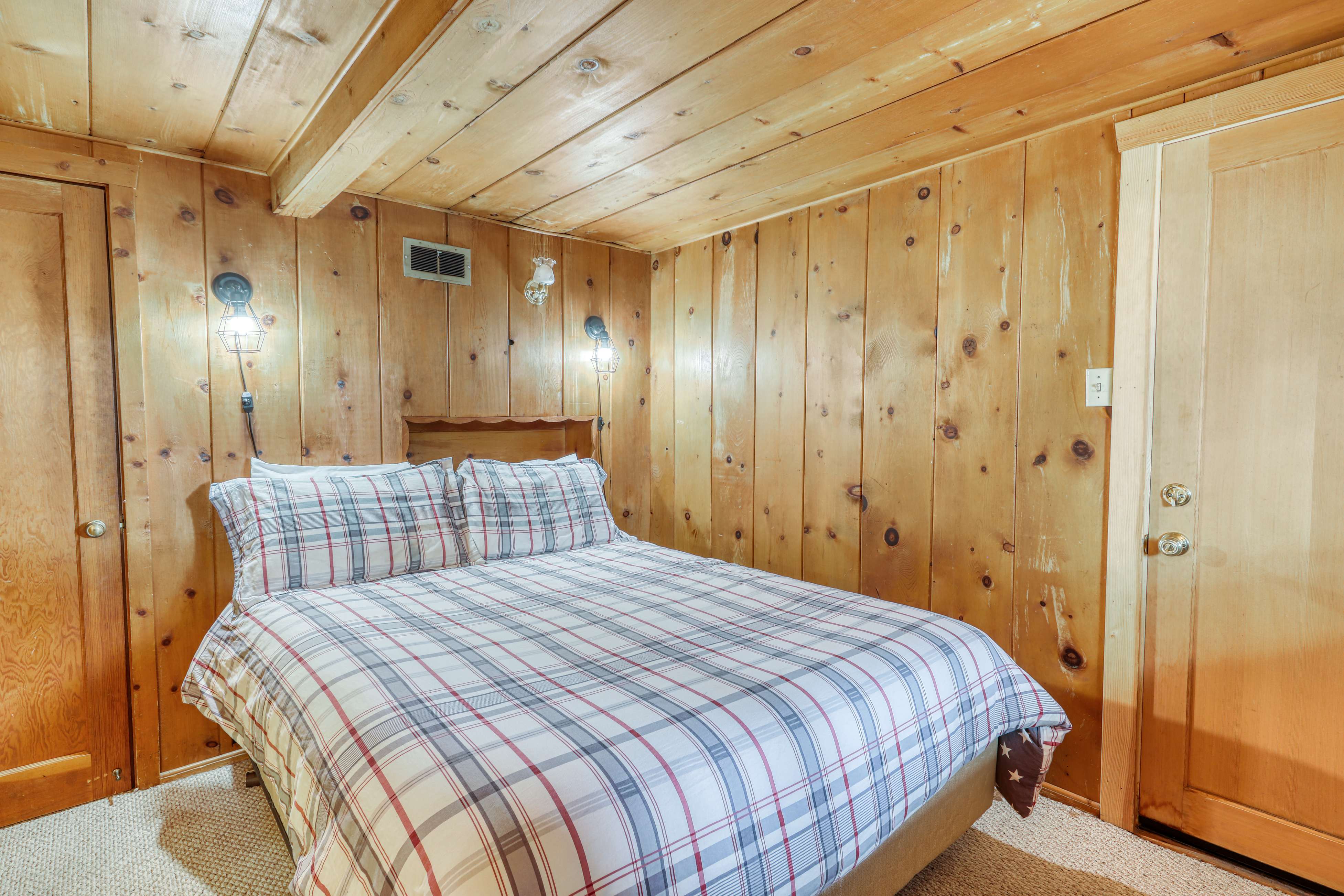 Lake Tahoe North Shore Home 978944