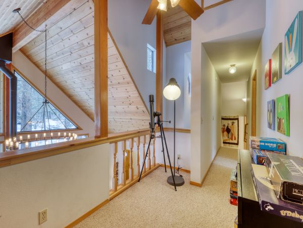 Lake Tahoe North Shore Home 978945