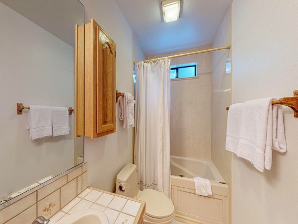 Lake Tahoe North Shore Home 978945