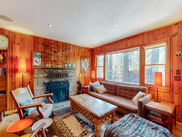 Lake Tahoe North Shore Home 978946