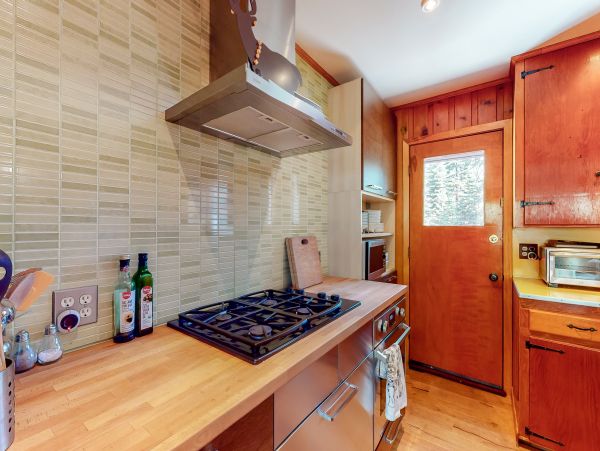Lake Tahoe North Shore Home 978946