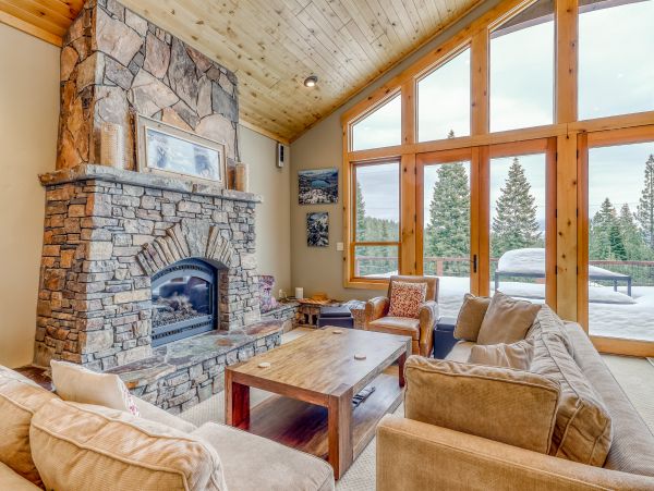 Lake Tahoe North Shore Home 978947